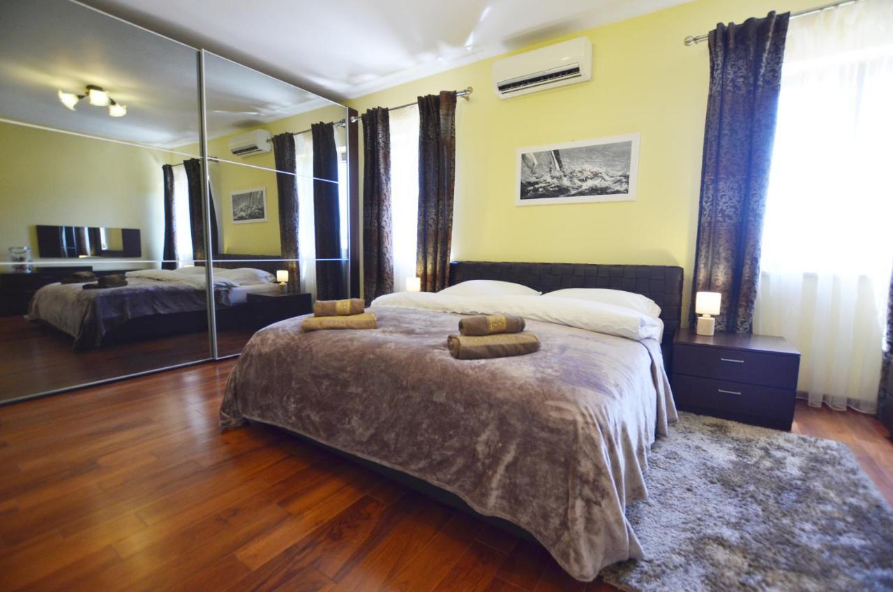 Apartment Delux Rovinj Luaran gambar