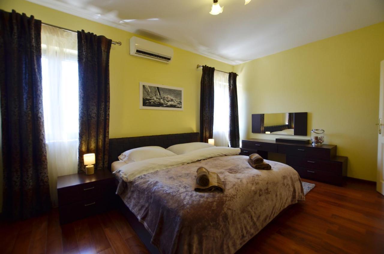 Apartment Delux Rovinj Luaran gambar